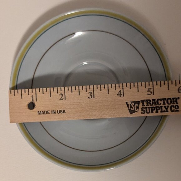 Vintage Handpainted Arabia Finland Windflower Teacup and Saucer with Flaw - Picture 9 of 13